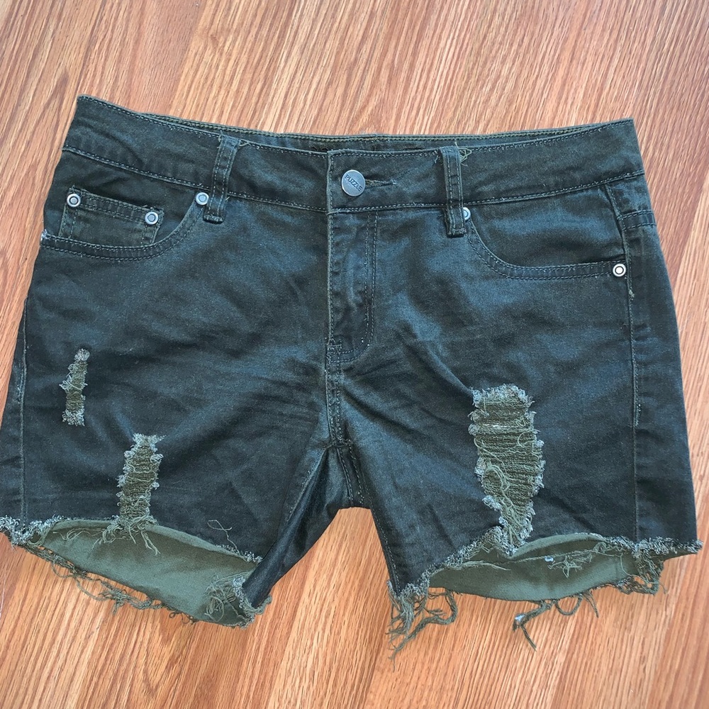 Distressed shorts